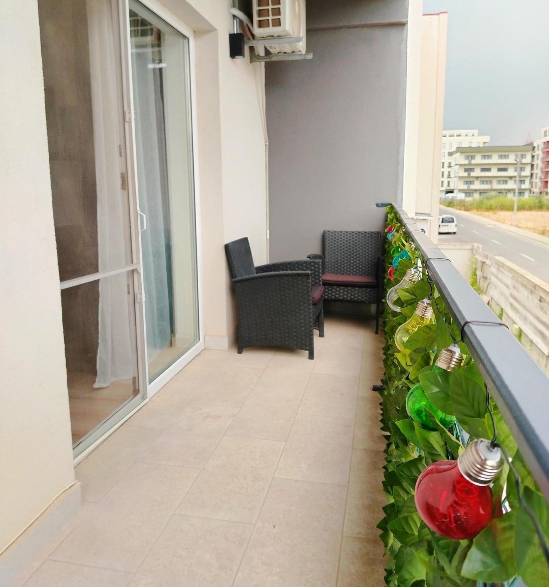 Amira Apartament Констанца Екстериор снимка
